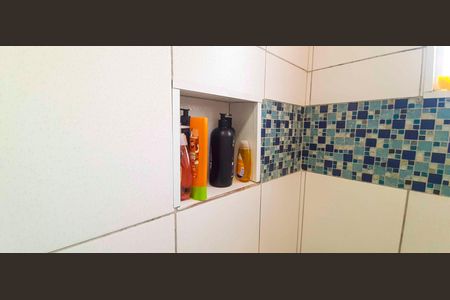 Casa à venda com 210m², 3 quartos e 3 vagas Casa à venda com 210m², 3 quartos e 3 vagasBanheiro