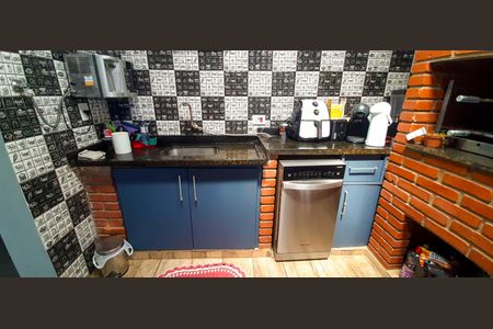 Casa à venda com 210m², 3 quartos e 3 vagas Casa à venda com 210m², 3 quartos e 3 vagasEspaço Gourmet