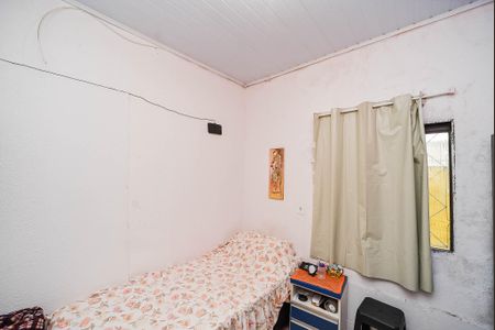 Quarto 2 de casa à venda com 3 quartos, 220m² em Jardim Itu, Porto Alegre