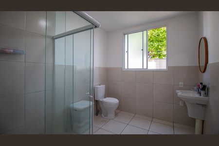 Banheiro Social de apartamento para alugar com 1 quarto, 42m² em Imperial de São Cristóvão, Rio de Janeiro