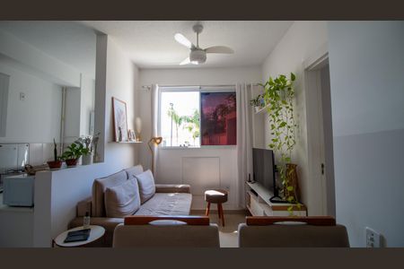 Sala de apartamento para alugar com 1 quarto, 42m² em Imperial de São Cristóvão, Rio de Janeiro