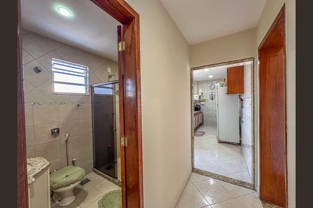 Casa à venda com 168m², 3 quartos e sem vaga Casa à venda com 168m², 3 quartos e sem vagaCorredor