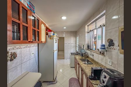 Casa à venda com 168m², 3 quartos e sem vaga Casa à venda com 168m², 3 quartos e sem vagaCozinha