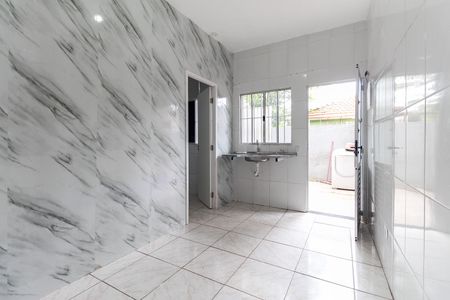 Cozinha de casa para alugar com 1 quarto, 42m² em Cidade Nova São Miguel, São Paulo