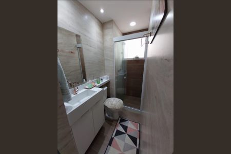 Banheiro de apartamento para alugar com 2 quartos, 45m² em Recreio dos Bandeirantes, Rio de Janeiro
