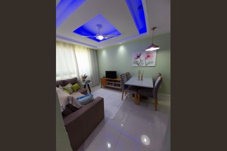 Sala de apartamento para alugar com 2 quartos, 45m² em Recreio dos Bandeirantes, Rio de Janeiro