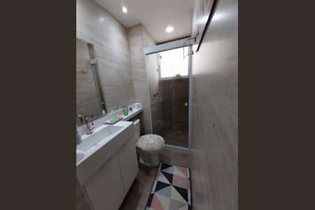 Banheiro de apartamento para alugar com 2 quartos, 45m² em Recreio dos Bandeirantes, Rio de Janeiro