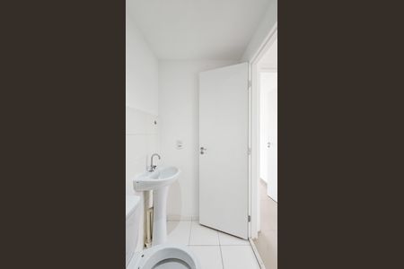 Apartamento à venda com 36m², 2 quartos e sem vaga Apartamento à venda com 36m², 2 quartos e sem vagaBanheiro