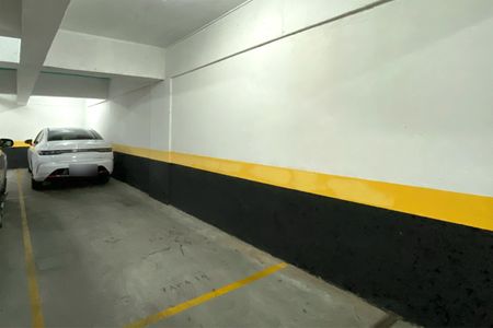 Apartamento à venda com 86m², 3 quartos e 2 vagas Apartamento à venda com 86m², 3 quartos e 2 vagasVagas