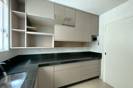 Apartamento à venda com 86m², 3 quartos e 2 vagas Apartamento à venda com 86m², 3 quartos e 2 vagasCozinha