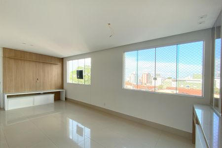 Sala de apartamento à venda com 3 quartos, 86m² em Padre Eustáquio, Belo Horizonte