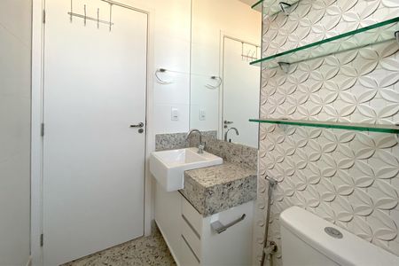 Apartamento à venda com 86m², 3 quartos e 2 vagas Apartamento à venda com 86m², 3 quartos e 2 vagasBanheiro Social