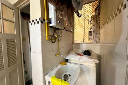 Apartamento à venda com 66m², 2 quartos e sem vaga Apartamento à venda com 66m², 2 quartos e sem vagaÁrea de Serviço