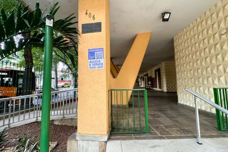 Apartamento à venda com 66m², 2 quartos e sem vaga Apartamento à venda com 66m², 2 quartos e sem vagaPlaca