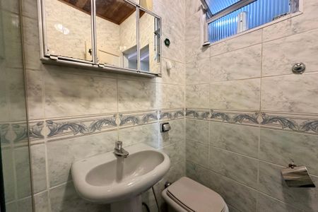 Apartamento à venda com 66m², 2 quartos e sem vaga Apartamento à venda com 66m², 2 quartos e sem vagaBanheiro Social