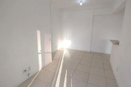 Apartamento à venda com 2 quartos, 50m² em Del Castilho, Rio de Janeiro