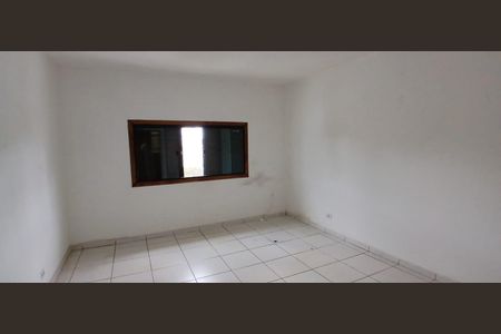 Casa à venda com 3 quartos, 326m² em Vila Sofia, São Paulo