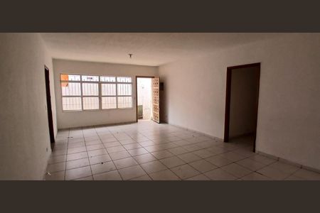 Casa à venda com 3 quartos, 326m² em Vila Sofia, São Paulo