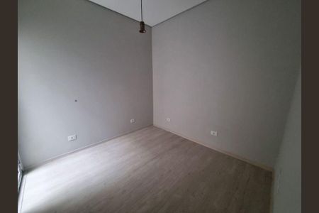 Casa à venda com 3 quartos, 120m² em Jardim Anhanguera, São Paulo