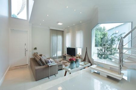 Casa à venda com 4 quartos, 324m² em Residencial Quatro (Alphaville), Santana de Parnaíba