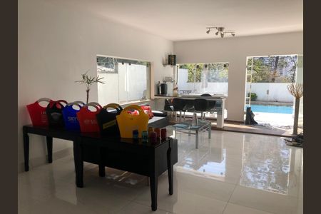 Casa à venda com 6 quartos, 790m² em Fazenda Morumbi, São Paulo