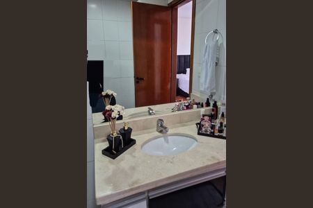 Apartamento à venda com 136m², 3 quartos e 3 vagas