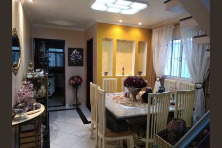 Casa à venda com 3 quartos, 139m² em Jardim Santa Clara, Guarulhos