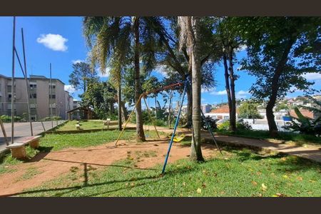 Apartamento à venda com 2 quartos, 57m² em Santo Antônio, Porto Alegre