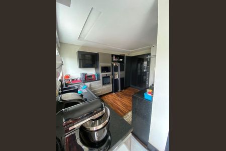 Casa à venda com 3 quartos, 380m² em Olímpico, São Caetano do Sul