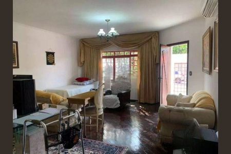 Casa à venda com 4 quartos, 362m² em Parque dos Passaros, São Bernardo do Campo