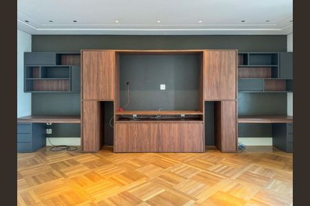 Apartamento à venda com 4 quartos, 502m² em Cerqueira César, São Paulo