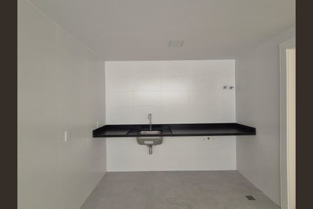 Casa à venda com 1417m², 5 quartos e sem vagaLavanderia