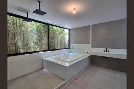 Casa à venda com 1417m², 5 quartos e sem vagaBanheiro suíte 4