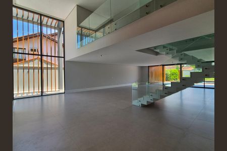 Sala de casa à venda com 5 quartos, 1417m² em Barra da Tijuca, Rio de Janeiro