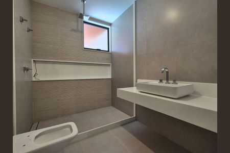 Casa à venda com 1417m², 5 quartos e sem vagaBanheiro suíte 3