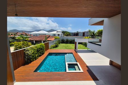 Casa à venda com 1417m², 5 quartos e sem vagaVista