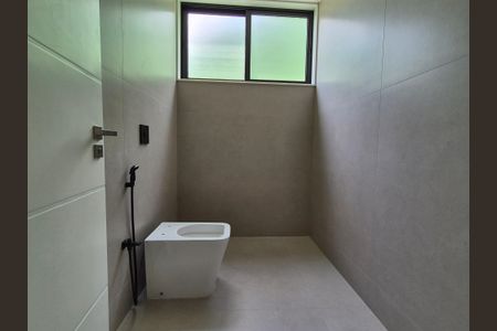 Casa à venda com 1417m², 5 quartos e sem vagaBanheiro suíte 4