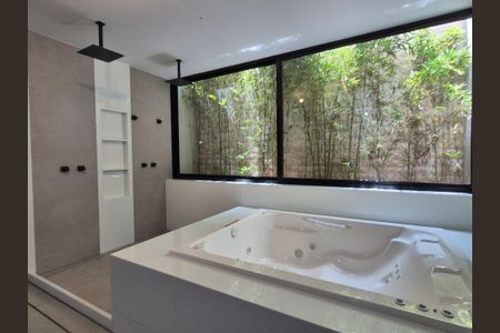 Casa à venda com 1417m², 5 quartos e sem vagaBanheiro suíte 4