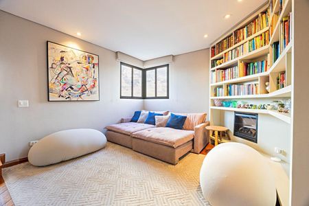 Apartamento à venda com 4 quartos, 240m² em Moema, São Paulo