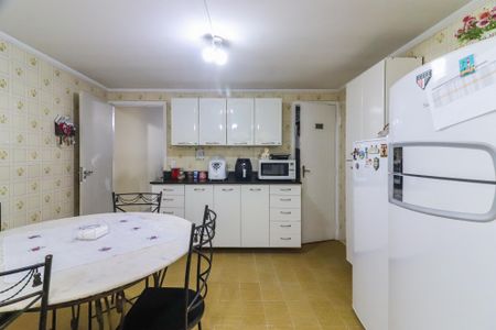 Casa à venda com 130m², 3 quartos e 1 vaga Casa à venda com 130m², 3 quartos e 1 vagaCozinha
