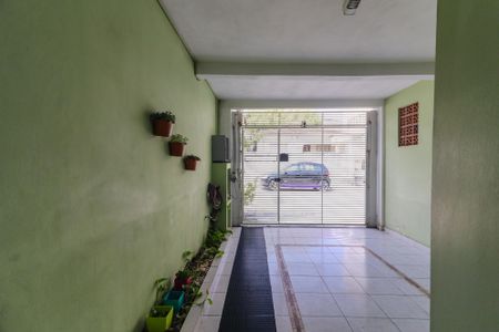 Casa à venda com 130m², 3 quartos e 1 vaga Casa à venda com 130m², 3 quartos e 1 vagaGaragem