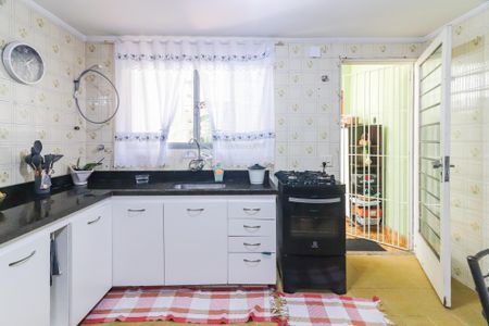 Casa à venda com 130m², 3 quartos e 1 vaga Casa à venda com 130m², 3 quartos e 1 vagaCozinha