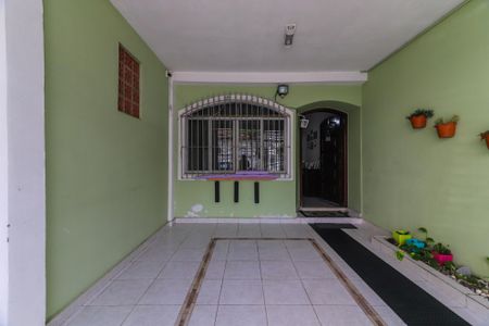 Casa à venda com 130m², 3 quartos e 1 vaga Casa à venda com 130m², 3 quartos e 1 vagaGaragem