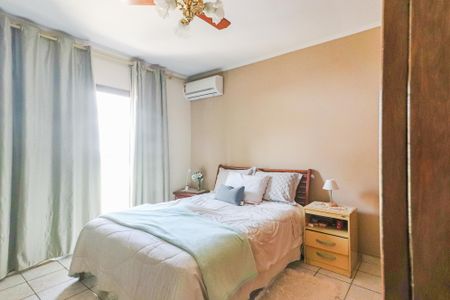 Casa à venda com 130m², 3 quartos e 1 vaga Casa à venda com 130m², 3 quartos e 1 vagaSuite 01