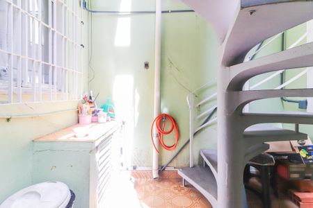 Casa à venda com 130m², 3 quartos e 1 vaga Casa à venda com 130m², 3 quartos e 1 vagaQuintal