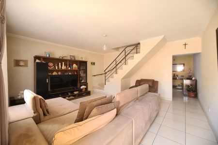 Sala de casa à venda com 3 quartos, 213m² em Parque São Lucas, São Paulo
