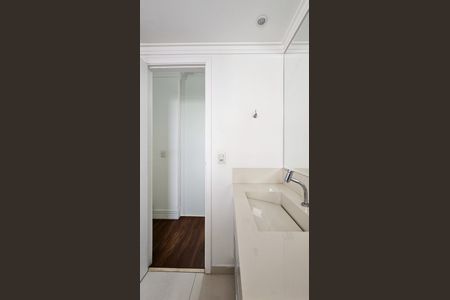 Apartamento à venda com 114m², 3 quartos e 2 vagas Apartamento à venda com 114m², 3 quartos e 2 vagasBanheiro do Quarto 3