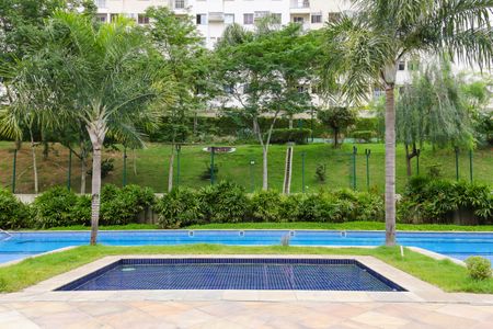 Apartamento à venda com 54m², 2 quartos e 1 vagaÁrea comum - Piscina