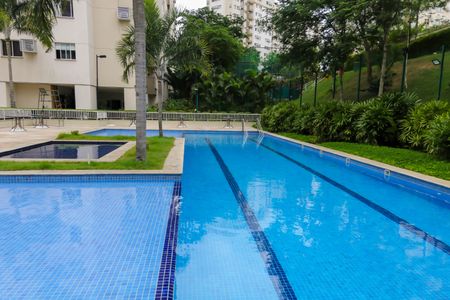 Apartamento à venda com 54m², 2 quartos e 1 vagaÁrea comum - Piscina