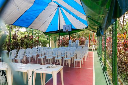 Apartamento à venda com 54m², 2 quartos e 1 vagaBosque